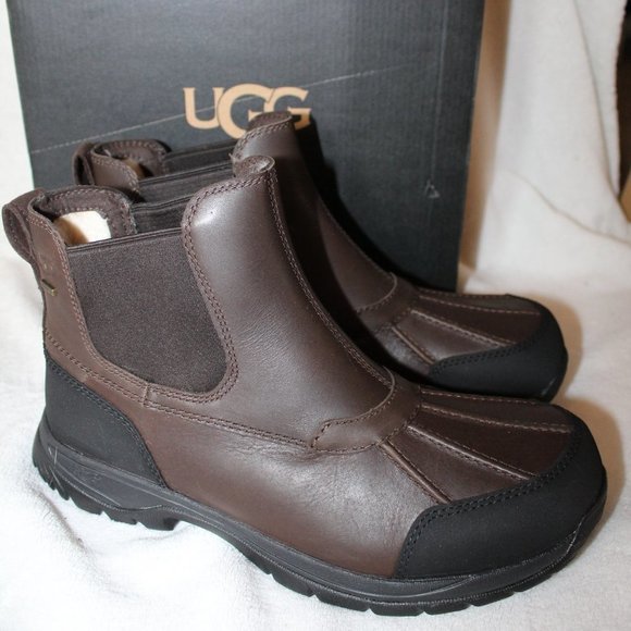 NIB‎ UGG BUTTE MEN'S CHELSEA WINTER BOOTS - Picture 1 of 9